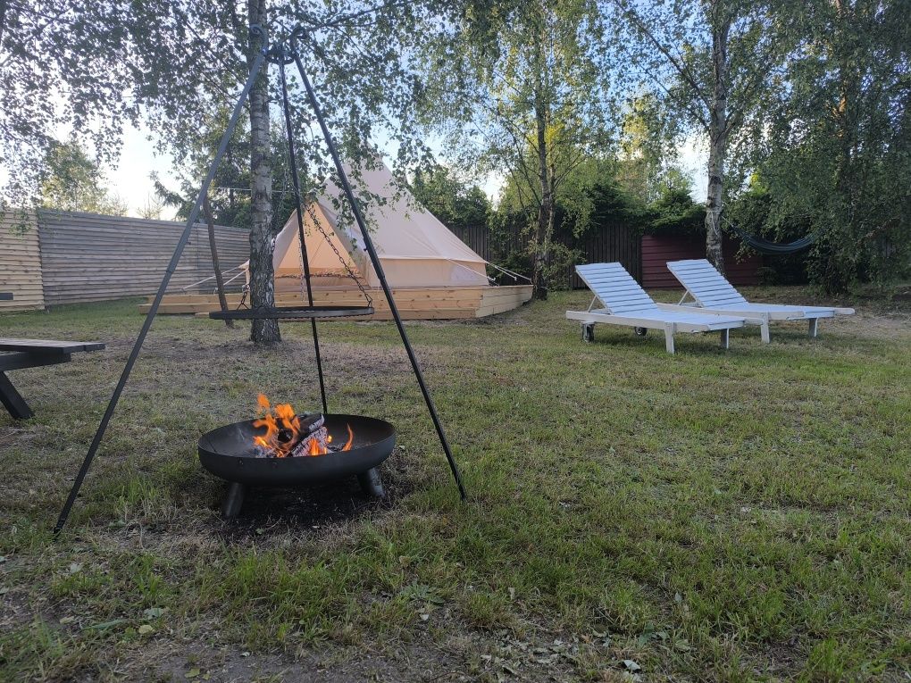 Brzozowisko, biwak, namiot kempingowy we Wielu na Kaszubach