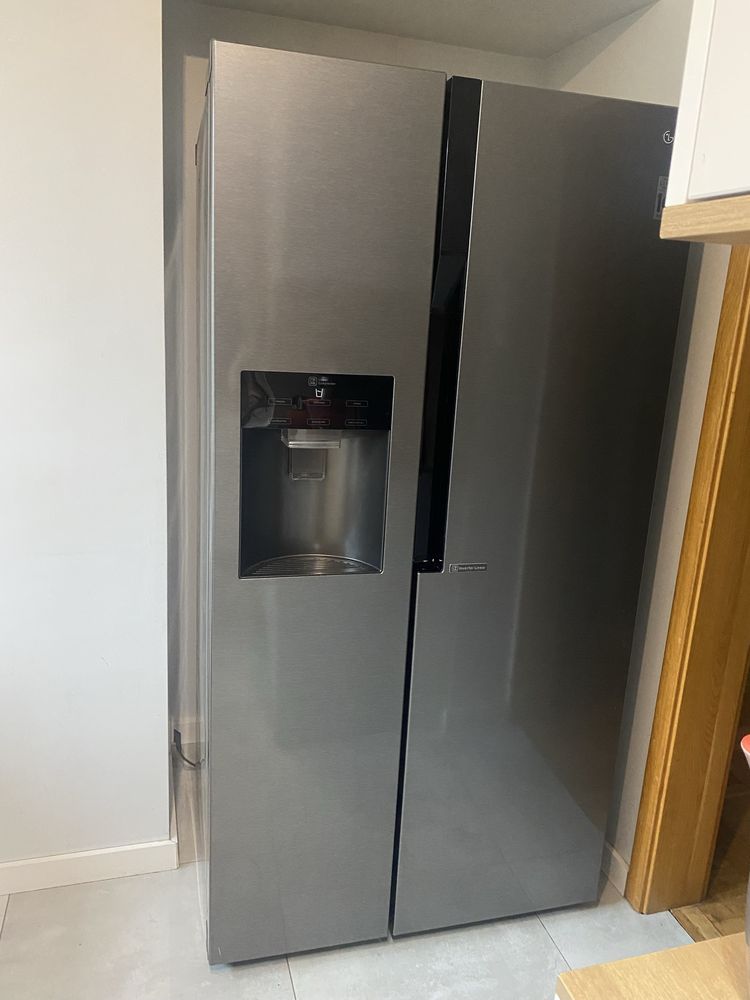 Lodowka LG side kostkarka eods