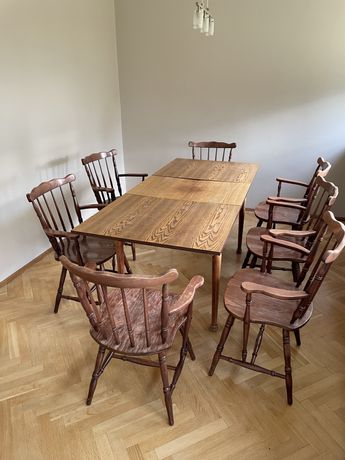 Dębowy stół i krzesła patyczaki