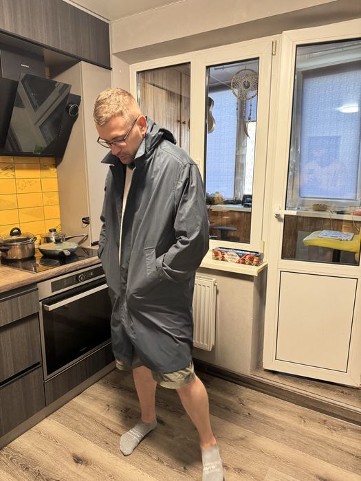 Продаю новий плащ Zara чоловічий L-XL 42-44