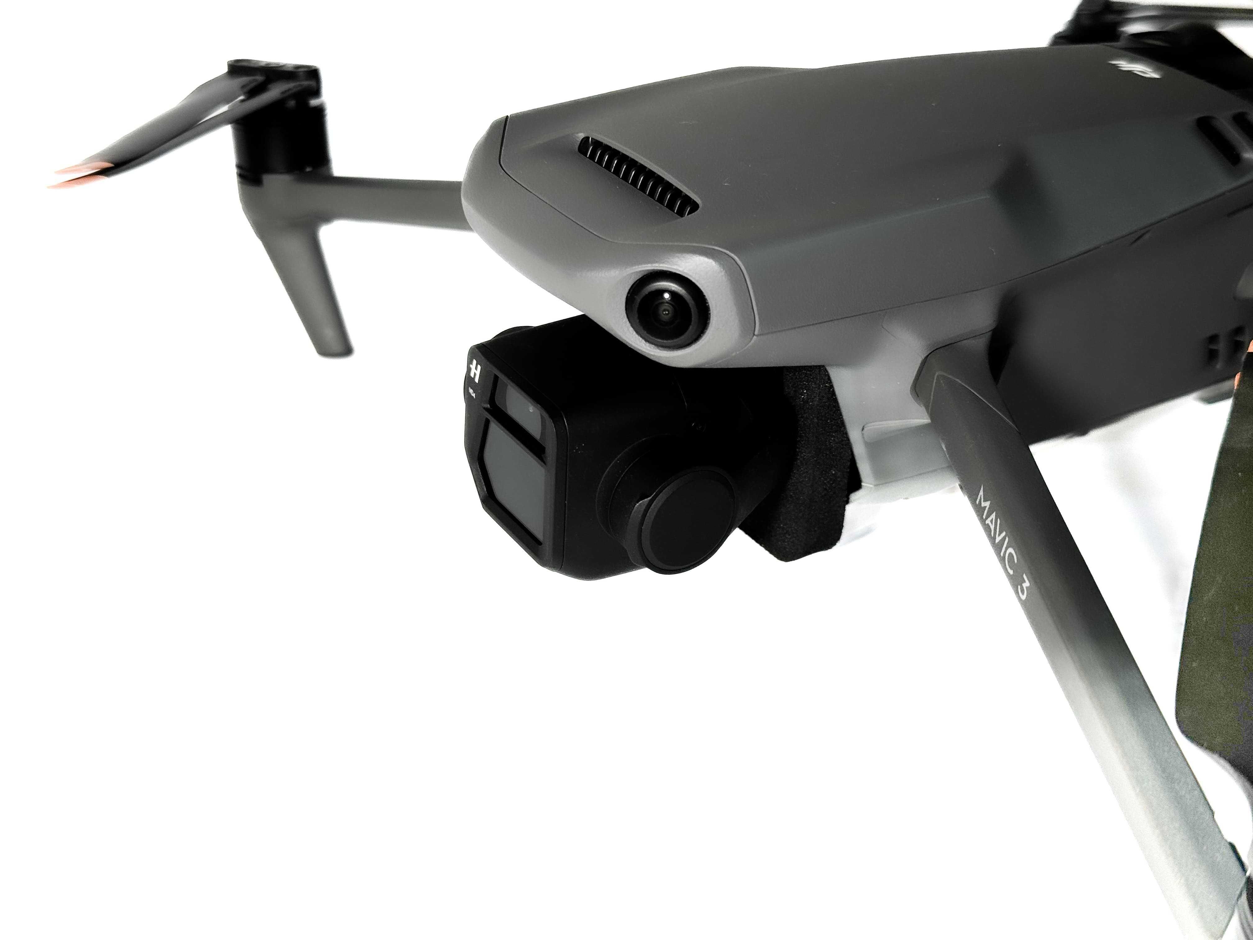 Дрон DJI Mavic 3