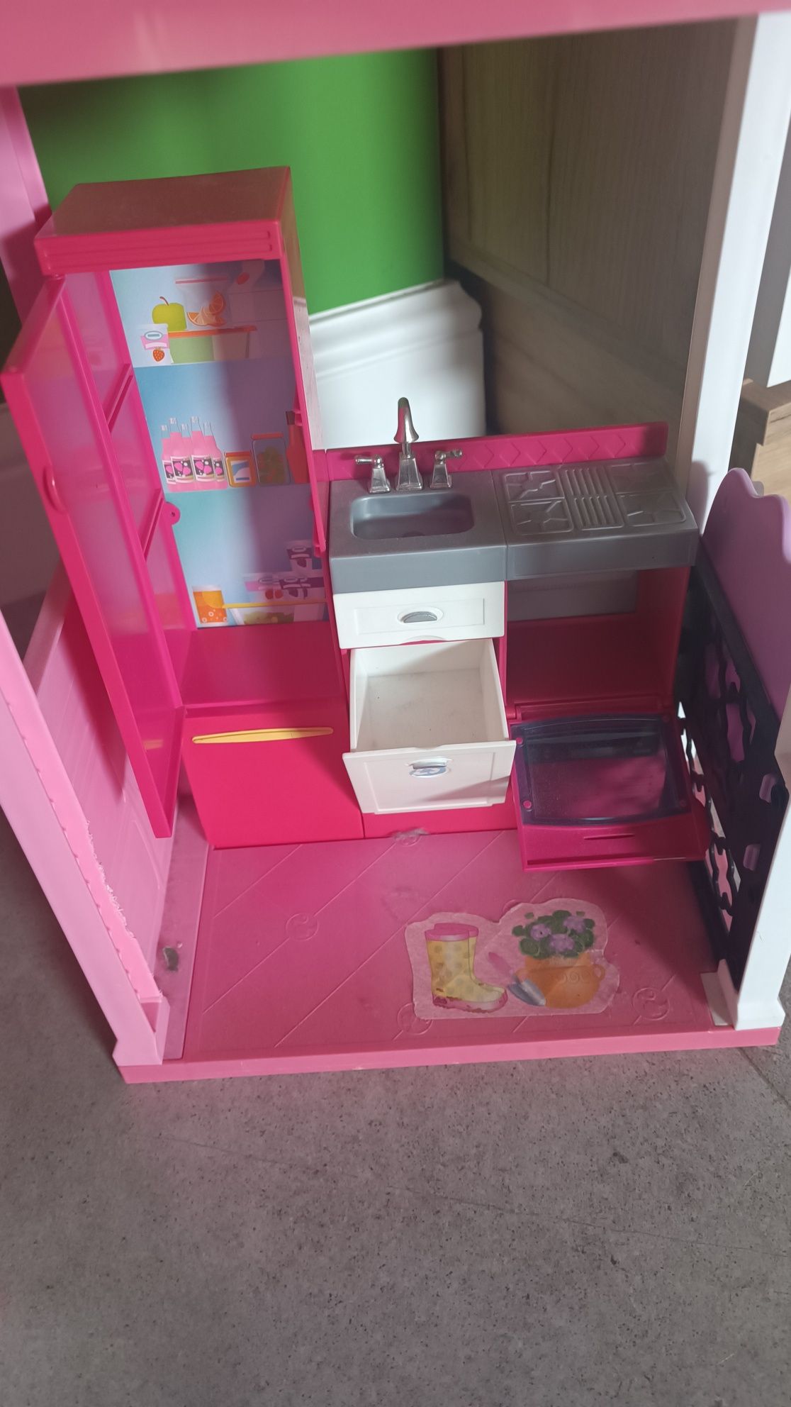 Piętrowy domek z windą przesuwną Barbie