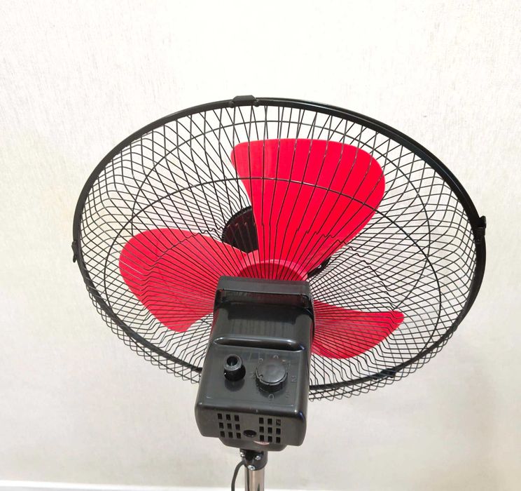 Новий підлоговий вентилятор потужний і тихий, для великої кімнатий