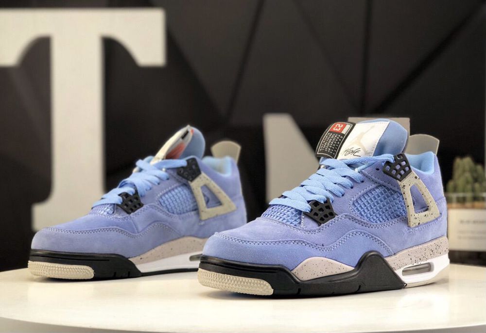 Sapatilhas Jordan 4