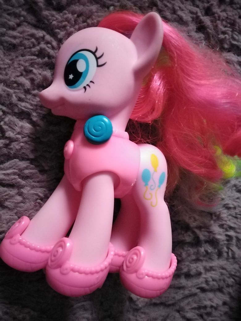 My little pony Cadence Skaystar