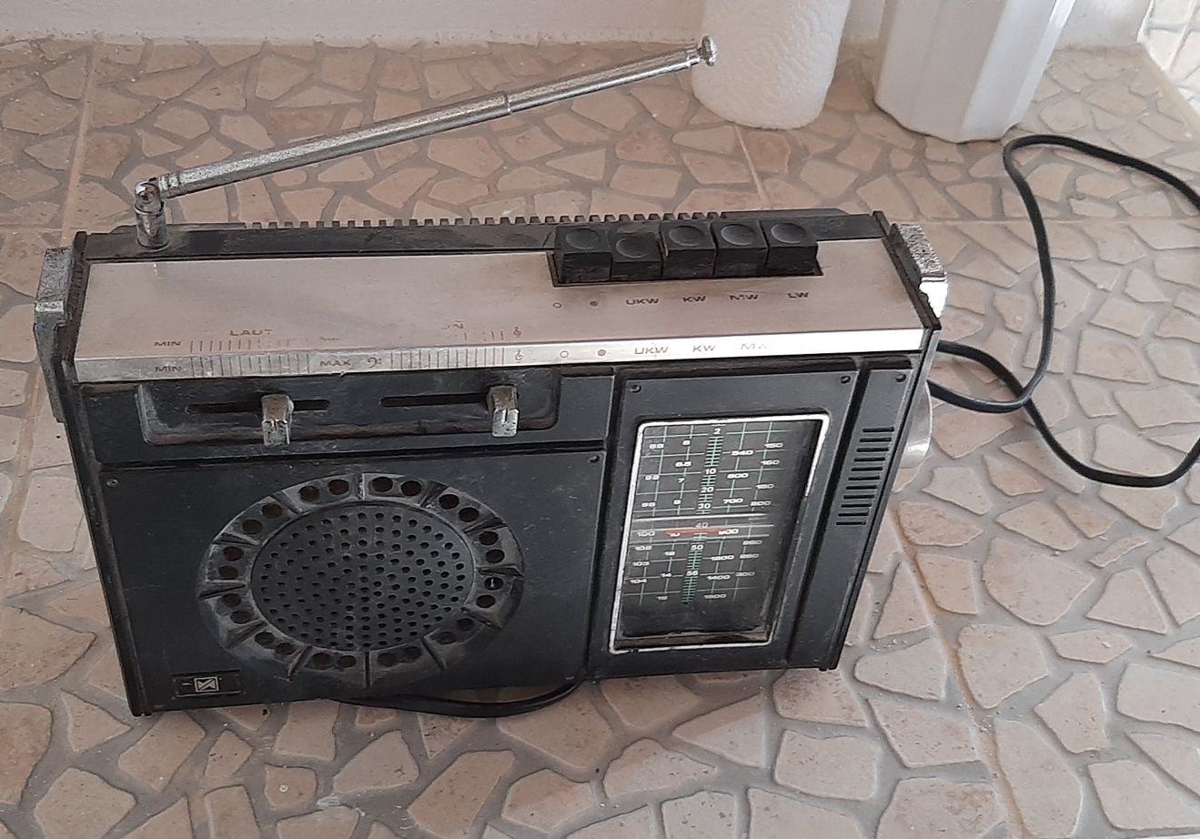 Rádio shyton modelo tr 424 para colecionadores