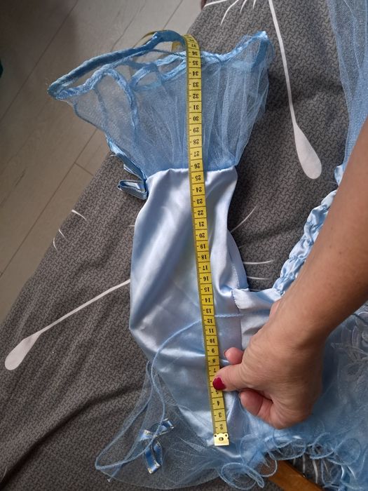 Праздничное платье на девочку