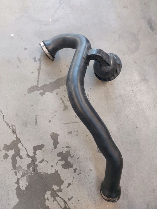 rura dolot powietrza audi a4 a5 8w 2.0 tfsi lift a4 b9 8w0145673an