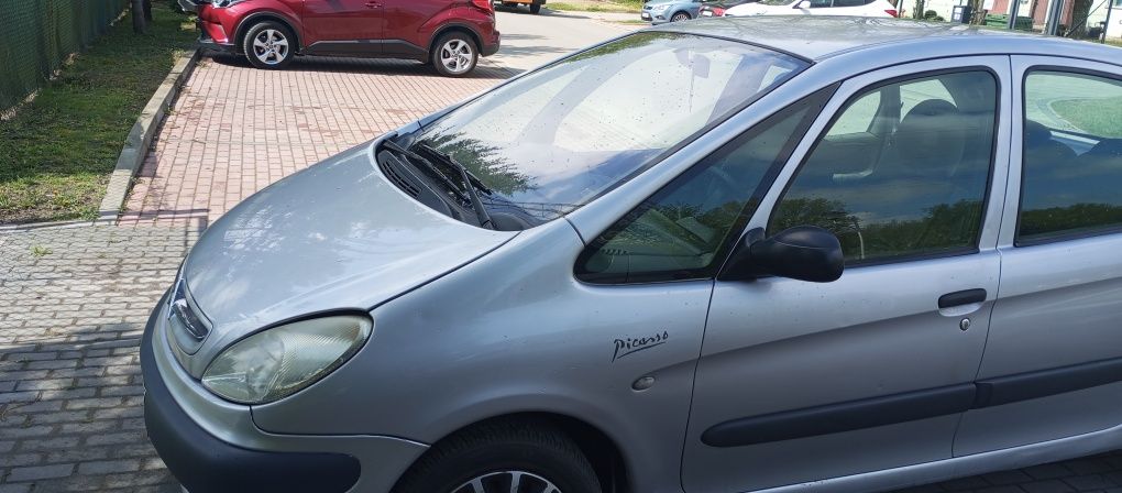 Sprzedam samochód Citroen Xsara Picasso