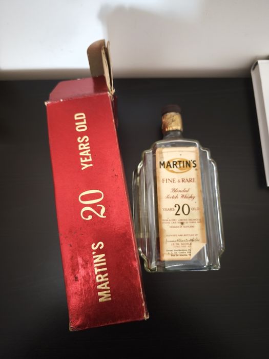 Garrafa James Martins antiga c/ caixa