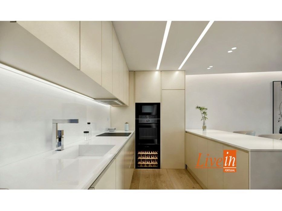 Apartamento T3 com Piscina Aquecida em Loures