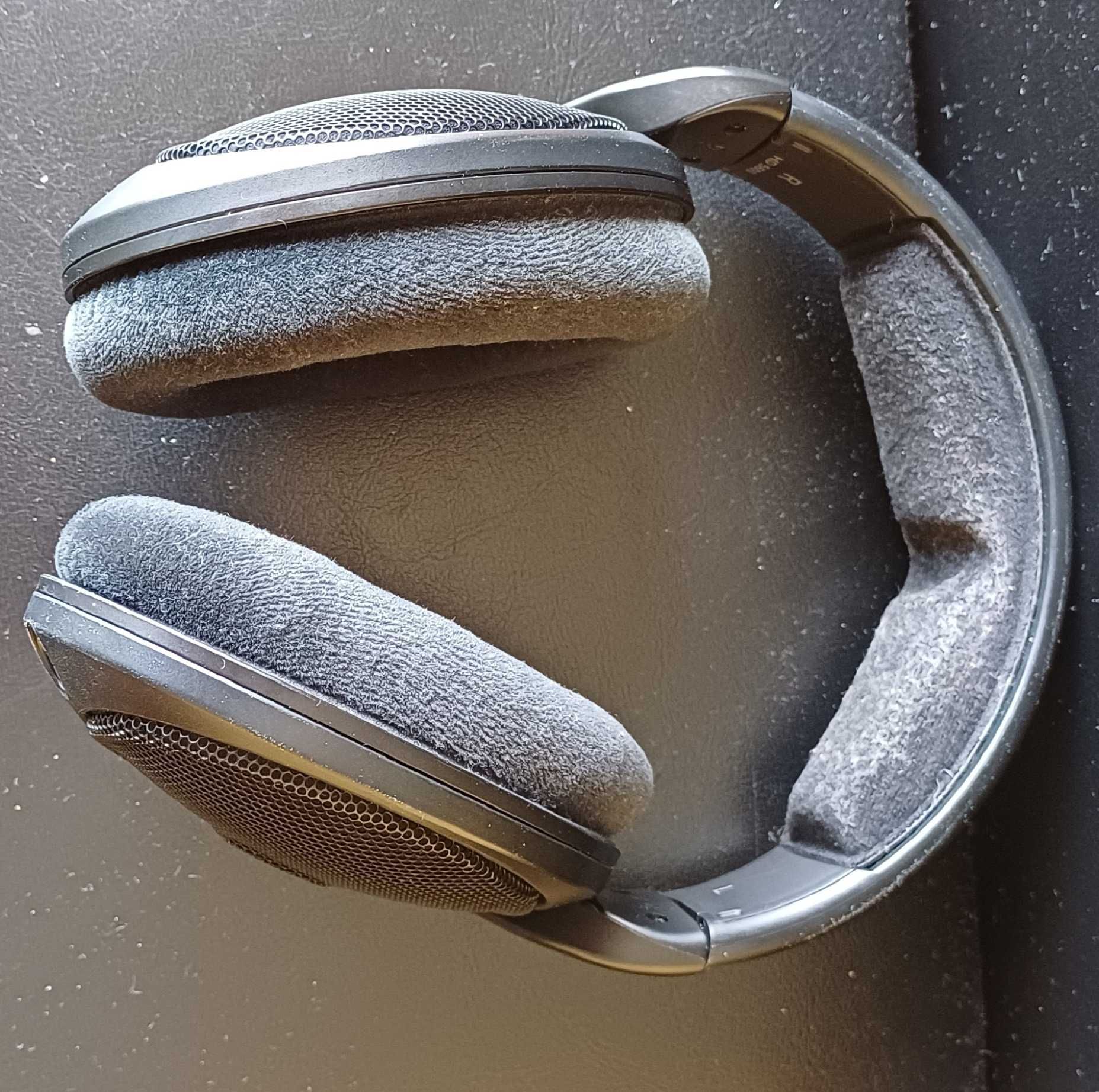 Sennheiser HD 560s
