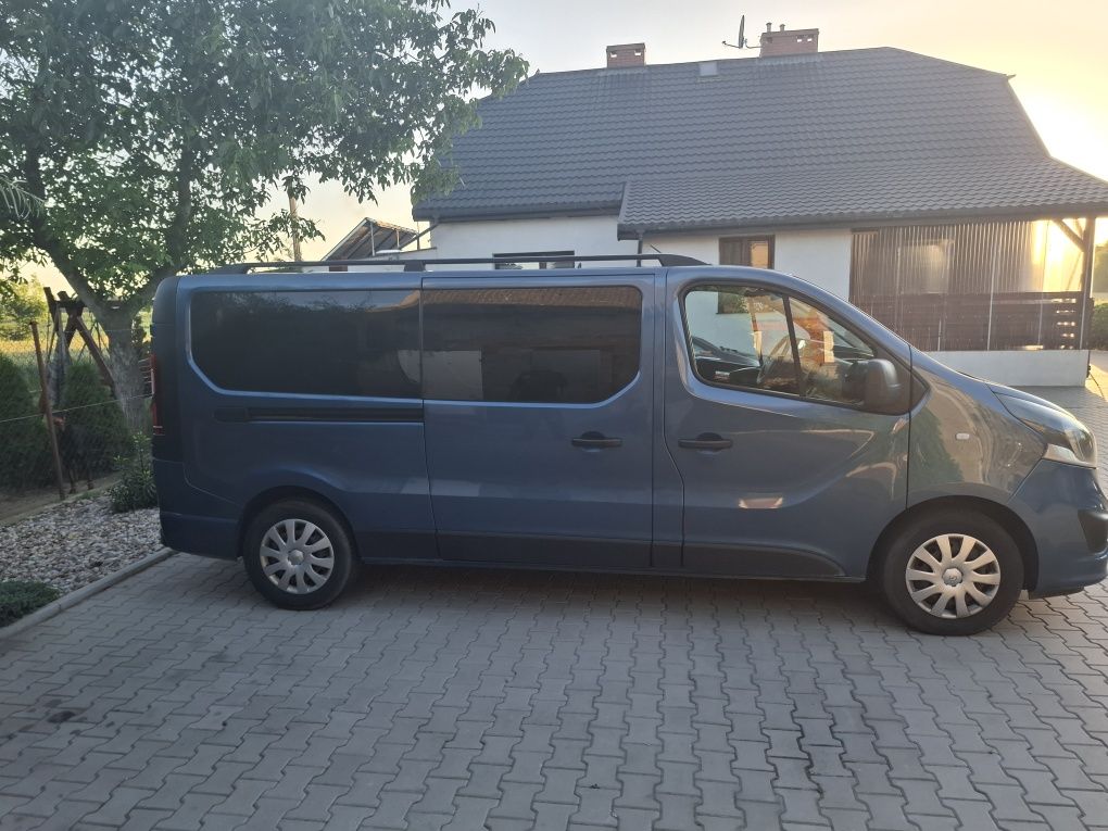Opel vivaro 1.6 biturbo wersja long