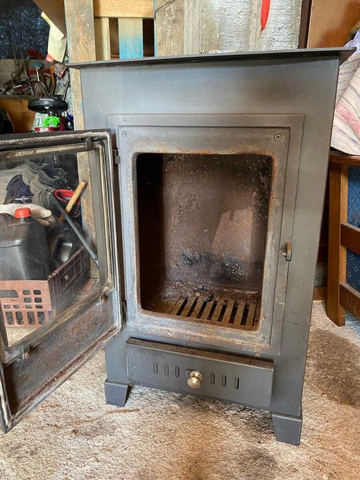 Salamandra a lenha da marca Oliveirinha