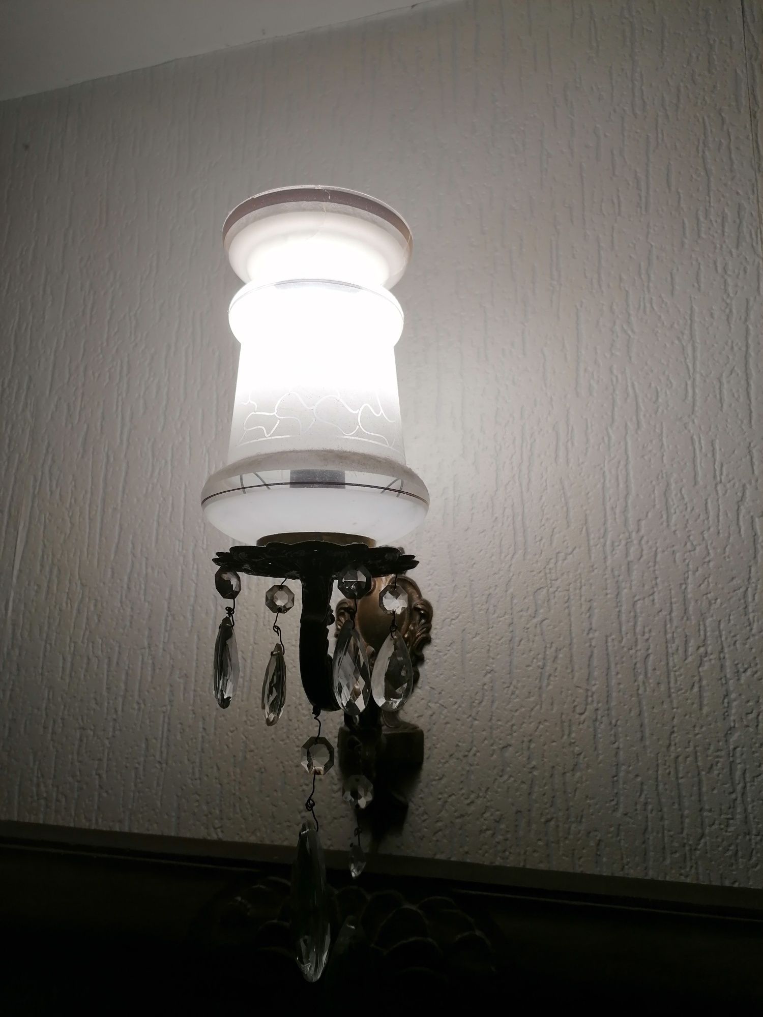 Lampa, żyrandol, oświetlenie