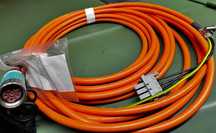 Siemens 4x 1,5 6FX4002-5CA01  Motion-Connect 800
