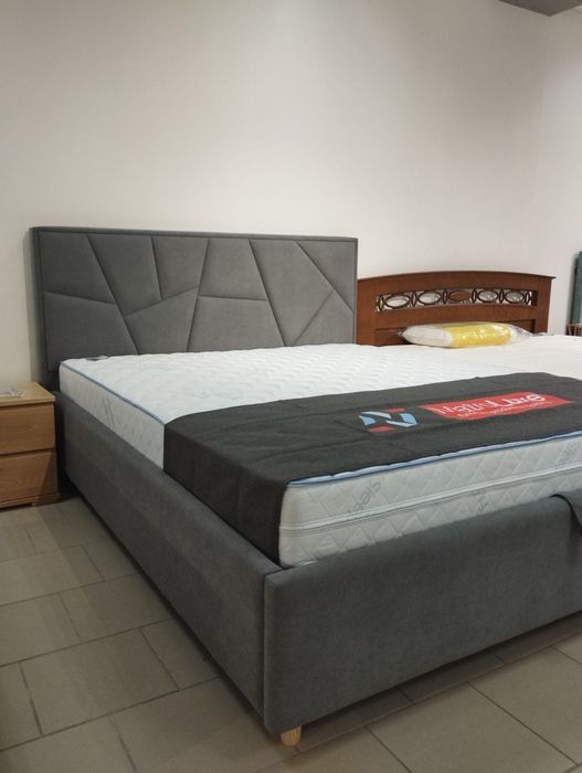 Ліжко м'яке двоспальне 160х200 з ламелями, та матрас на вибір