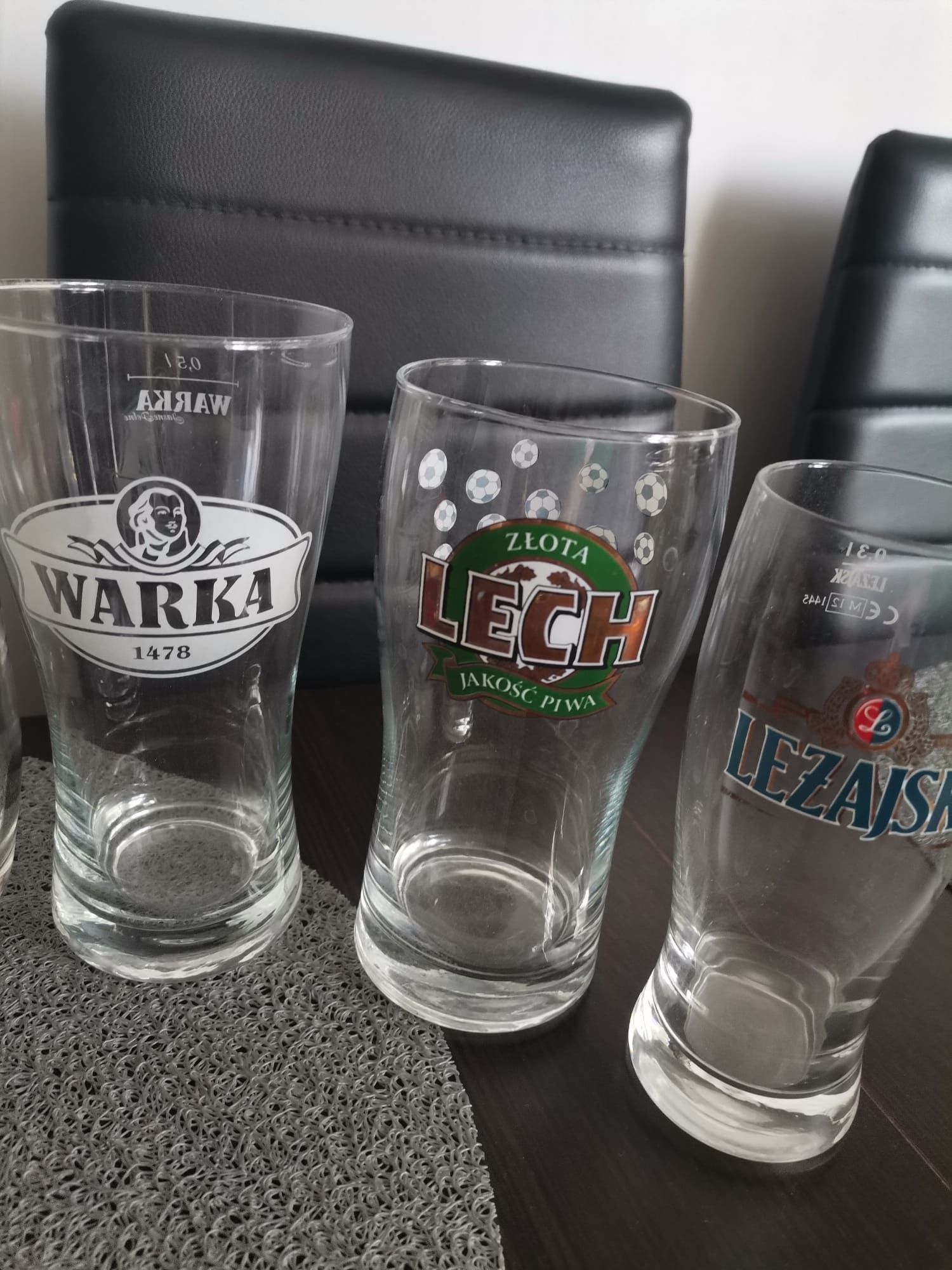 Kufle i szklanki