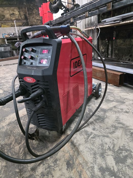 Spawarka Ideal Tecnomig 330 4x4 Digital MMA