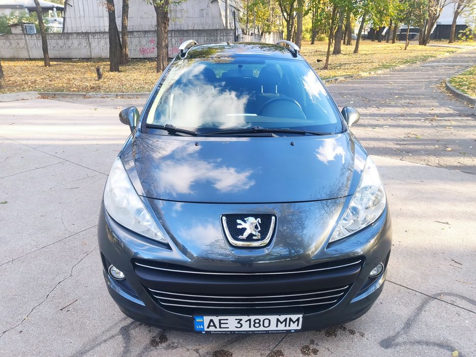 Peugeot 207 sw 2010