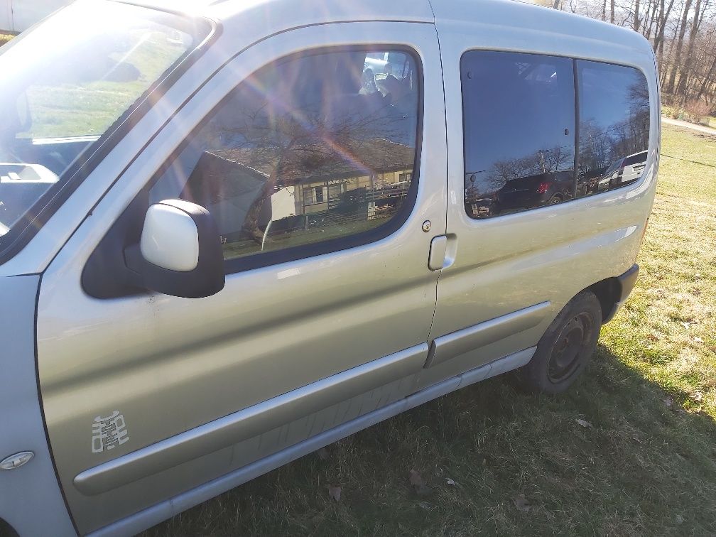 Drzwi klapa bagażnika partner Berlingo części