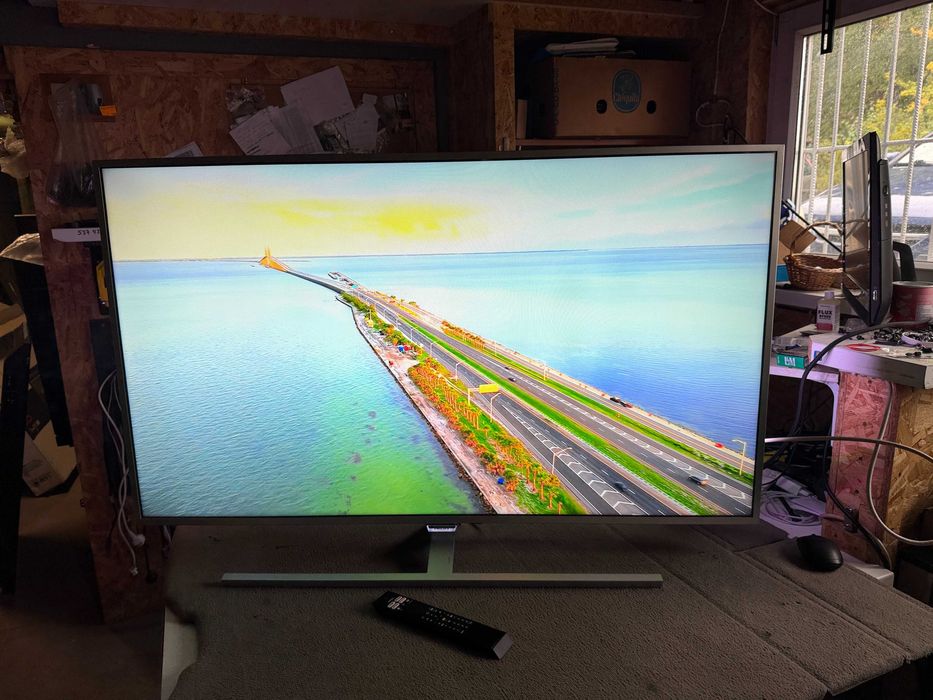 Telewizor TV Android Philips 50PFH6510 Led FHD DVBT2 50 Cal Ambilight