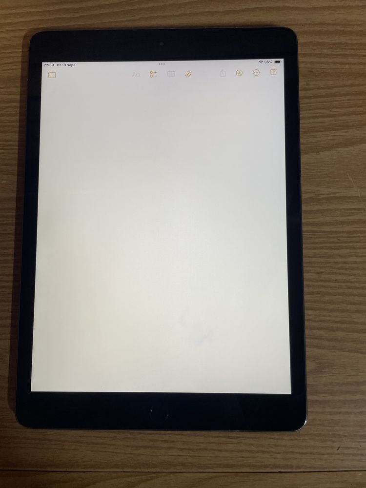 iPad 8 на 128gb.