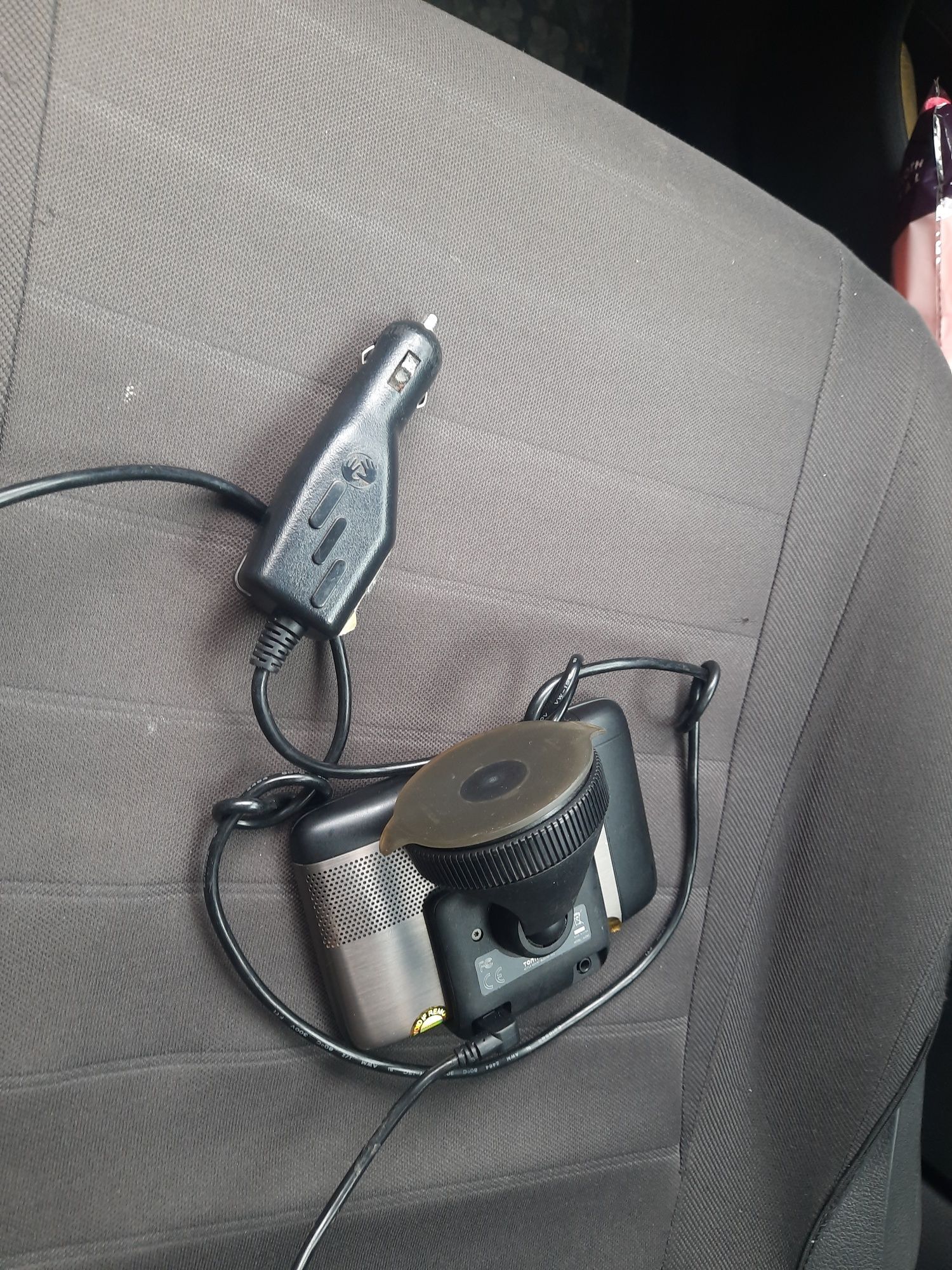 Nawigacja tomtom pro 7100