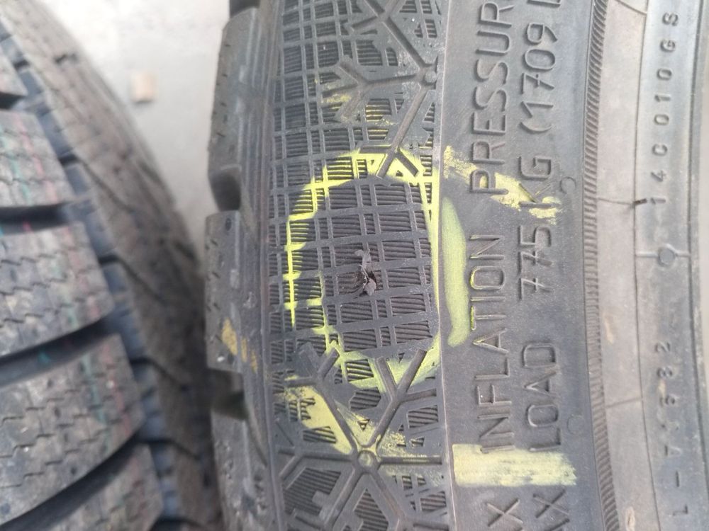 СТАН НОВИХ 245/40R20 V XL Continental Winter TS860S 2023рік 2шт