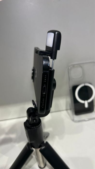 iPhone 15 Plus - 128GB - Preto