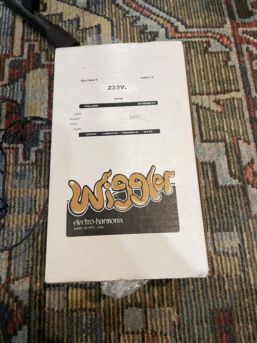Electro Harmonix Wiggler Tube Tremolo / Vibrato