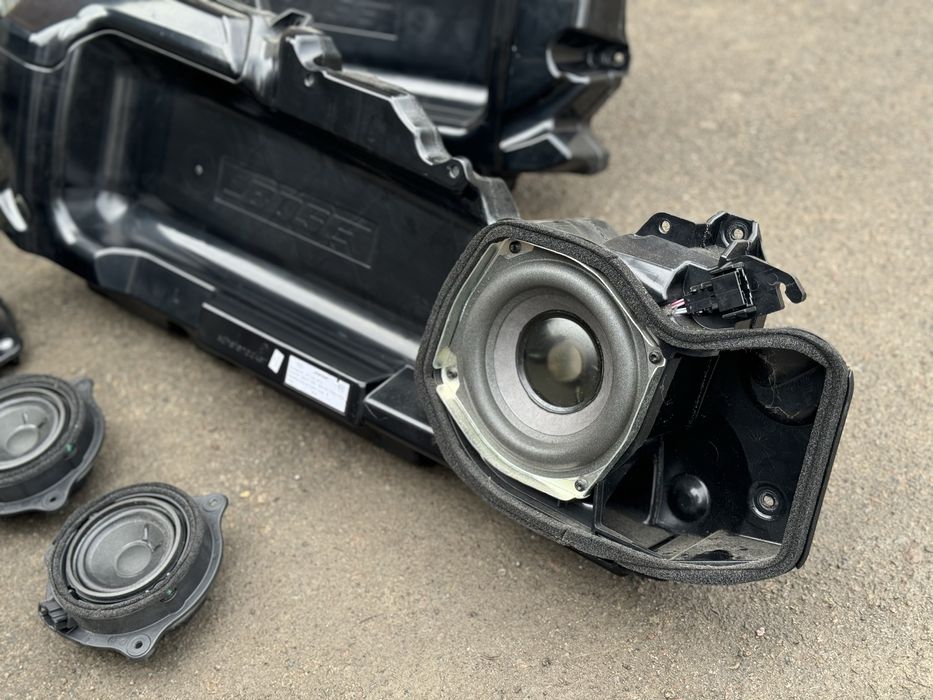 Колонки Bose комплект Audi a6 c6 динаміки передні задні Босе ауді а6