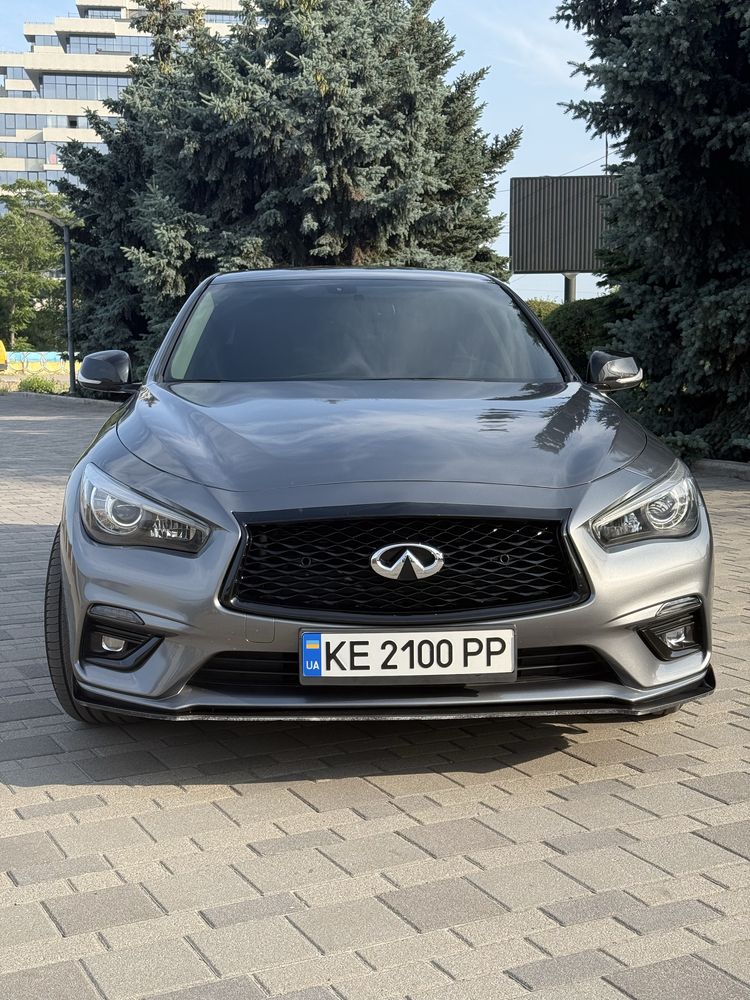 Продам инфинити q50s полный привод