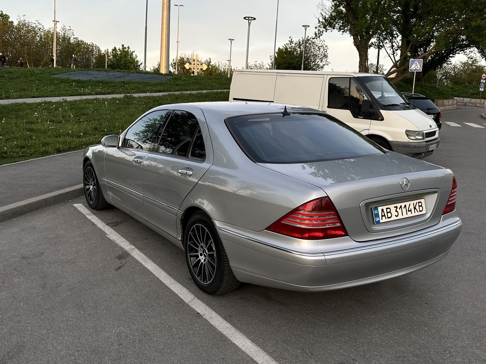 Mercedes-Benz w220 S320