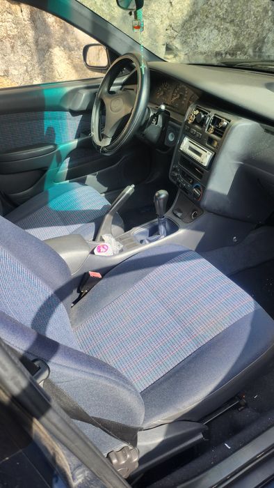 Toyota carina e 1.6 gasolina