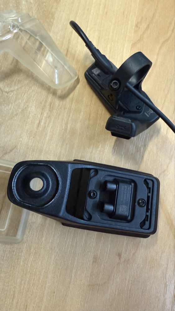 Sprzedam manipulator i ekran Kiox 300 do systemu Bosch Smart