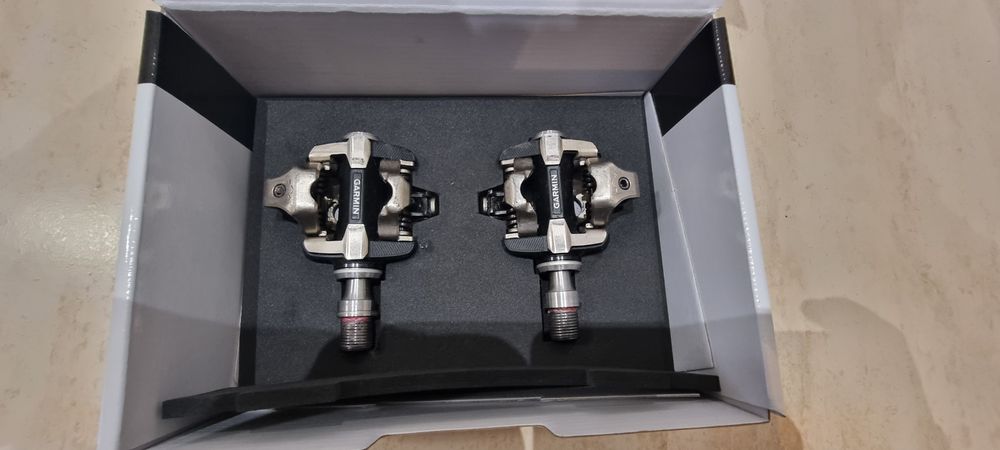 Pedais Garmin Rally XC200