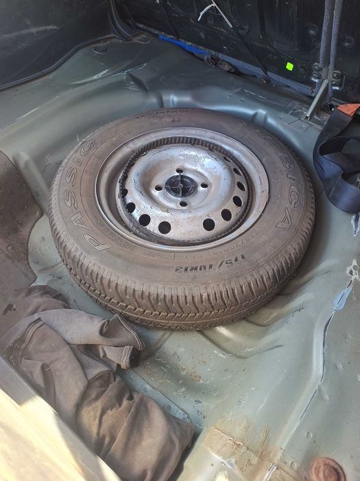 Автомобіль Daewoo sens