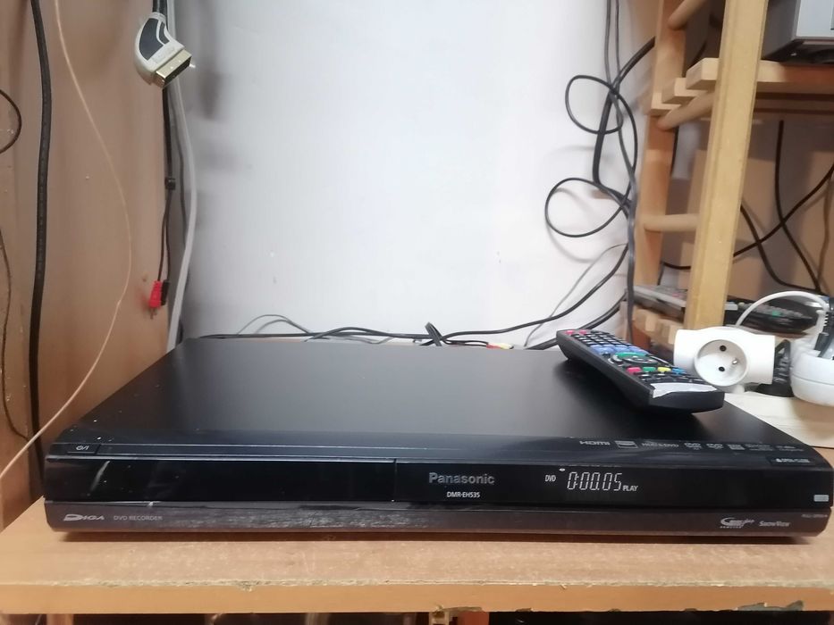 Nagrywarka kopiarka Panasonic DMR-EH535  DVD-RW/HDD 160GB HDMI PILOT