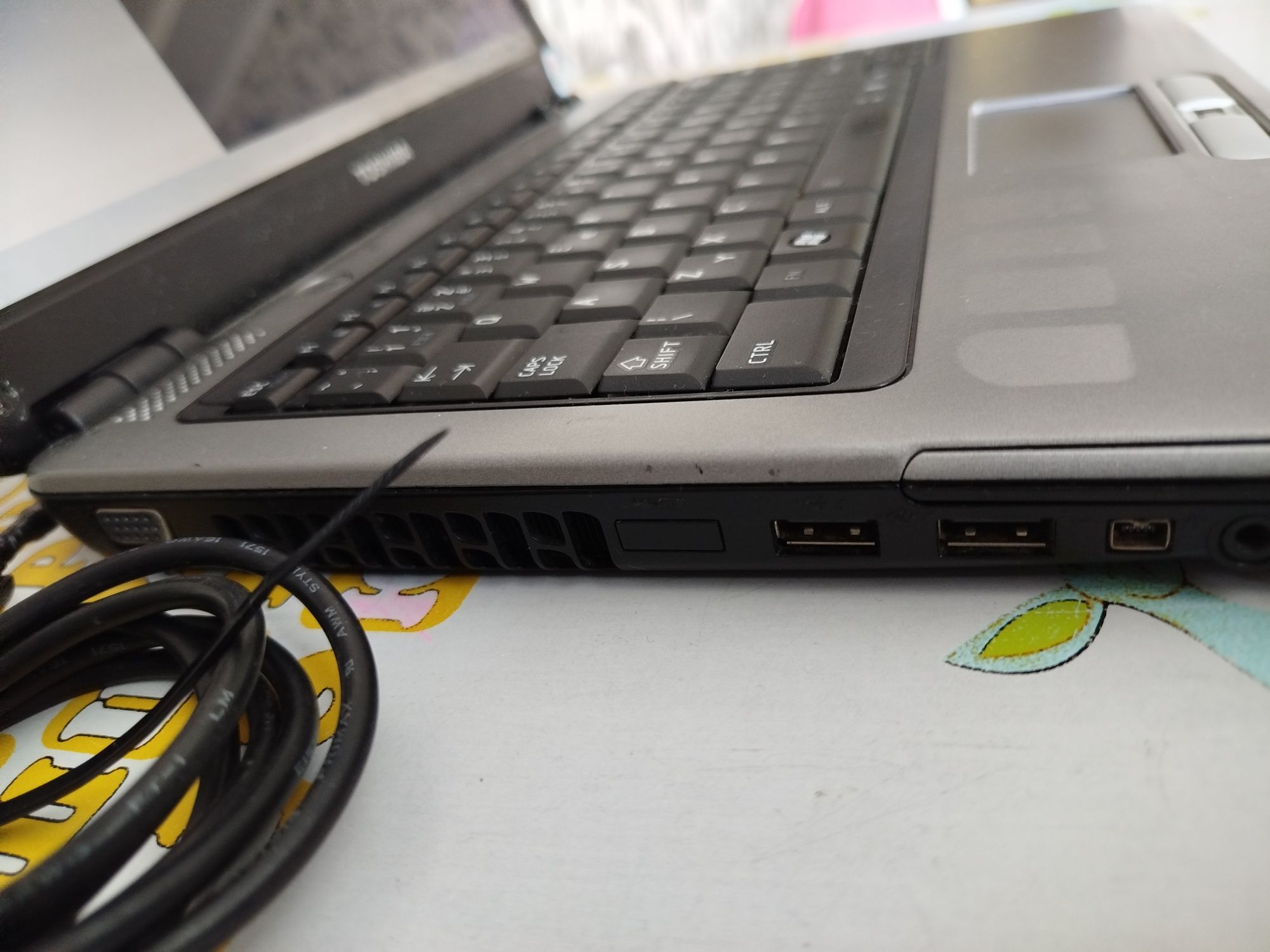 Ноутбук Toshiba U400 Проц.Core T5850двлхядернтй 2.16GHz