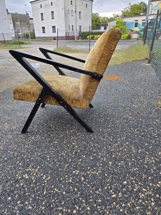 Fotel  prl  Zorro  Bydgoska fabryka mebli lata 60te ,Odnowa '