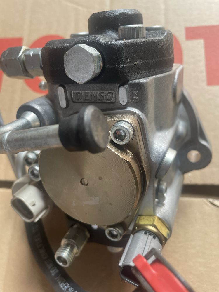 Pompa Wtryskowa paliwa Toyota nowa Denso Rav4 Verso Avensis inne 2.2
