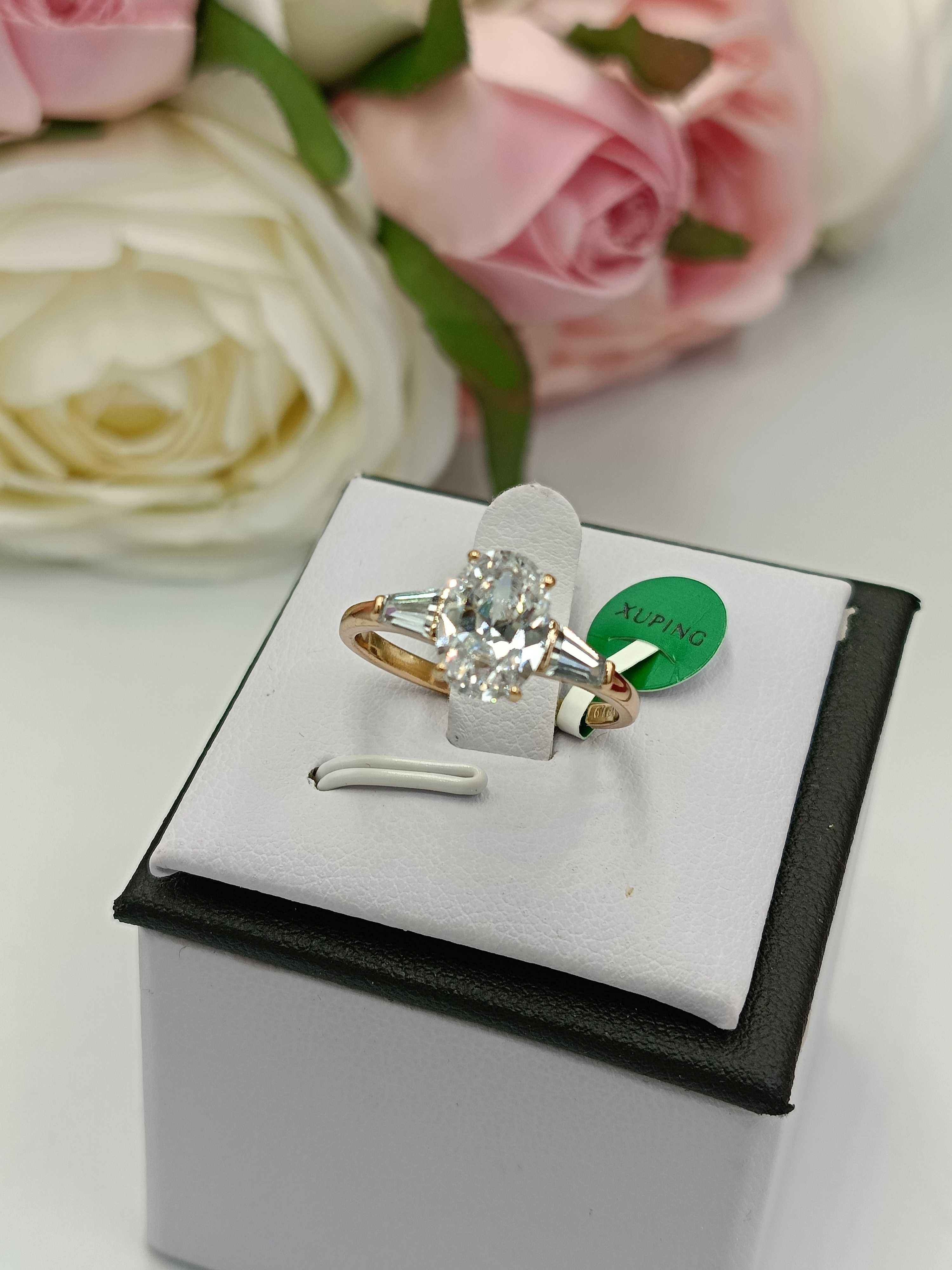 Pierścionek pozłacany 18k złotem duży brylant z diamentem 7,8,9,10