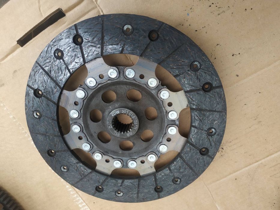 ПРОДАМ Комплект сцеплення в зборі RENAULT