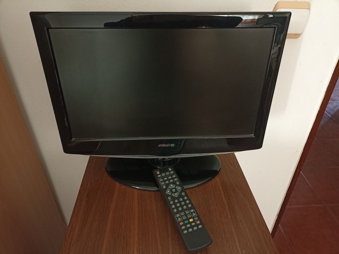 TV LCD Mitsai 19"