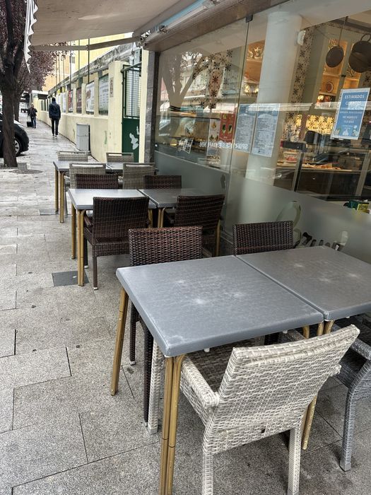 Oportunidade Imperdível – Conjunto de Esplanada Completo!