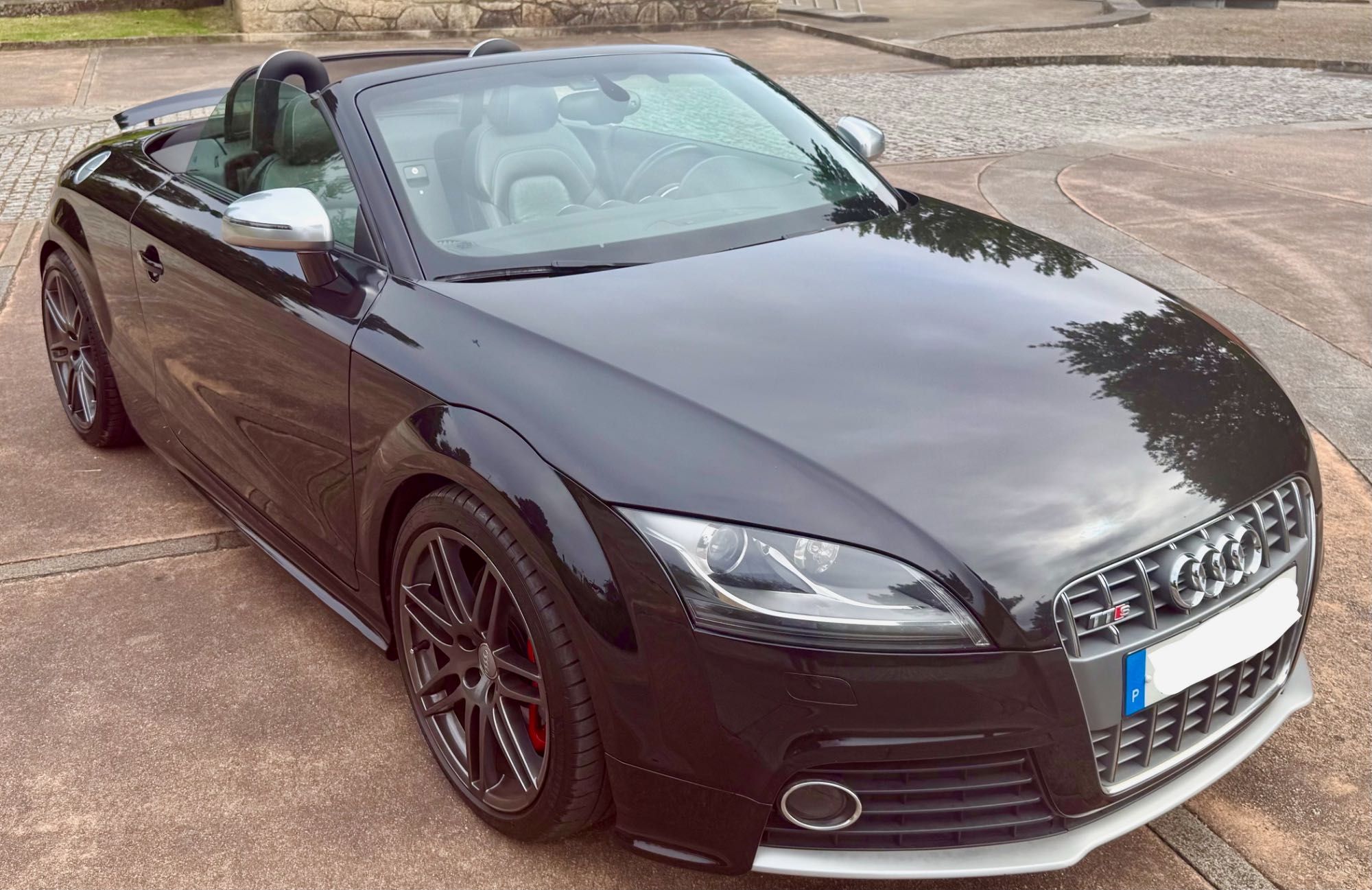 Audi TTS 8J Roadster