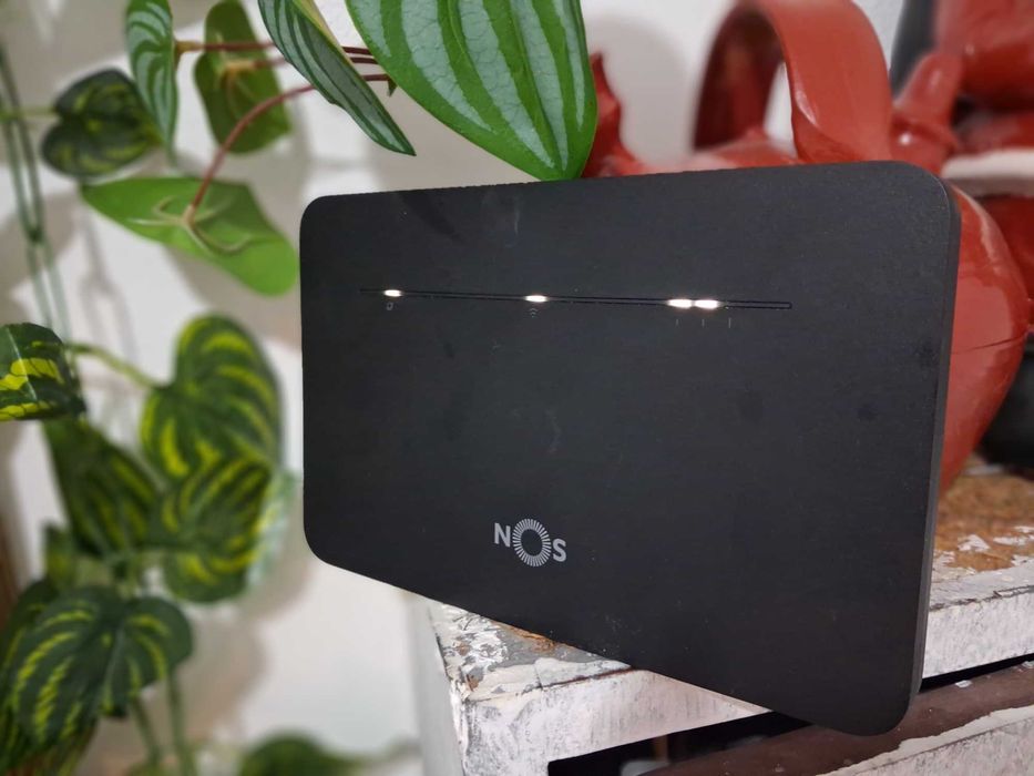 Router Huawei 535- 232a (NOS) 4G+ WiFi 802.11 a/b/g/n/AC (2.4 e 5Ghz)