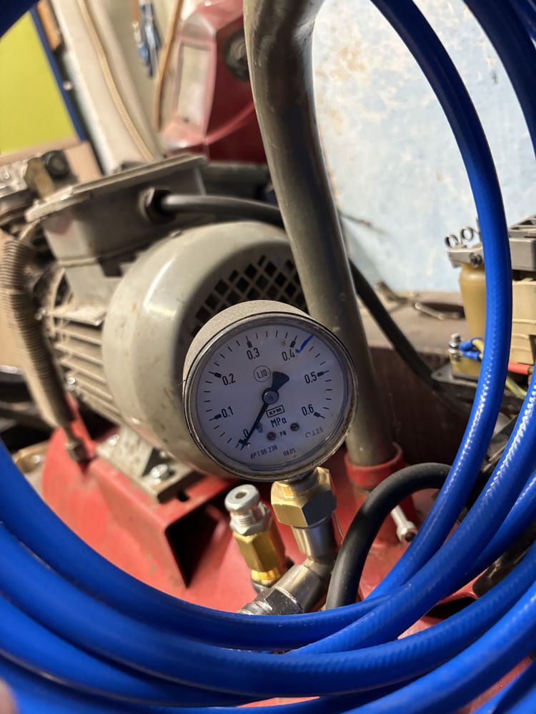 Kompresor polmo AHS 23R 40TF