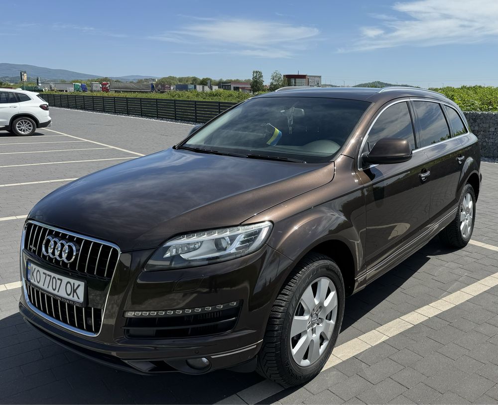 Продам свою Audi Q7